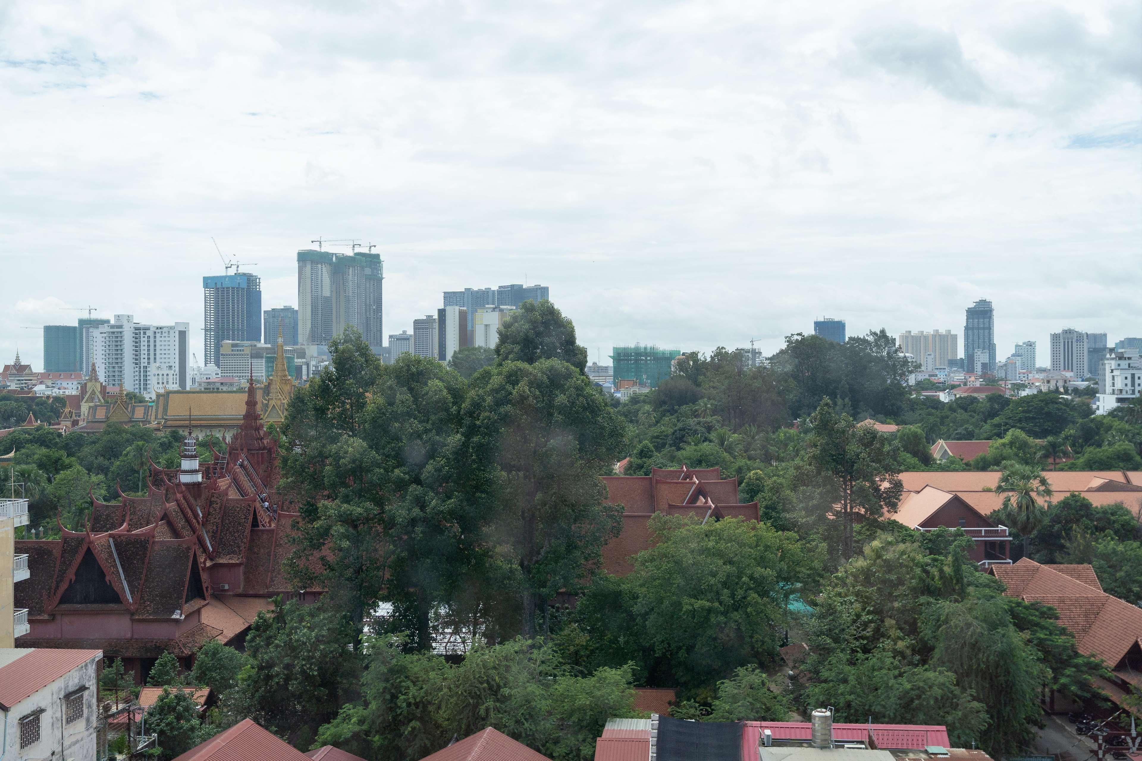 Hyatt Regency Phnom Penh Ξενοδοχείο Εξωτερικό φωτογραφία